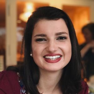 Meet your Posher, Stella